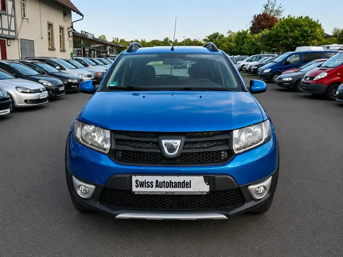 Gebraucht Dacia Sandero Stepway 90 PS (66 kW) 2014 Blau SUV
