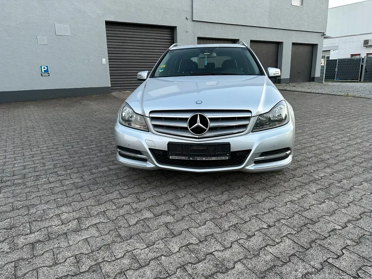 Gebraucht Mercedes C220 Avantgarde 170 PS (125 kW) 2012 Silber Kombi