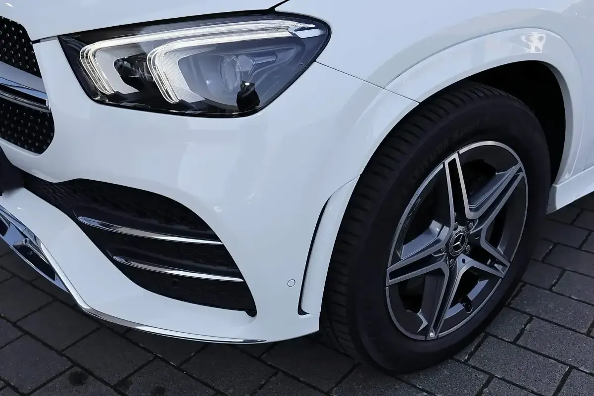 Gebraucht Mercedes GLE350 AMG 194 PS (142 kW) 2021 Unilack polarweiß SUV