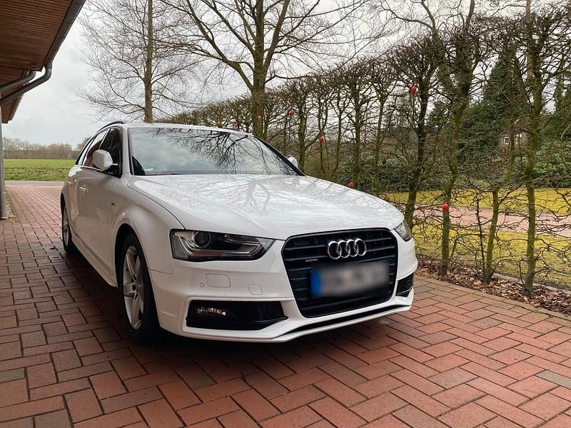 Gebraucht Audi A4 S-Line 170 PS (125 kW) 2015 Weiß Kombi