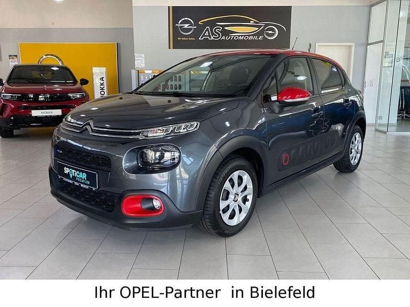 Gris shark (metallic) Gebraucht 2017 Citroën C3 Feel Kleinwagen | 8.990 € (Teuer) - Bild 1/4