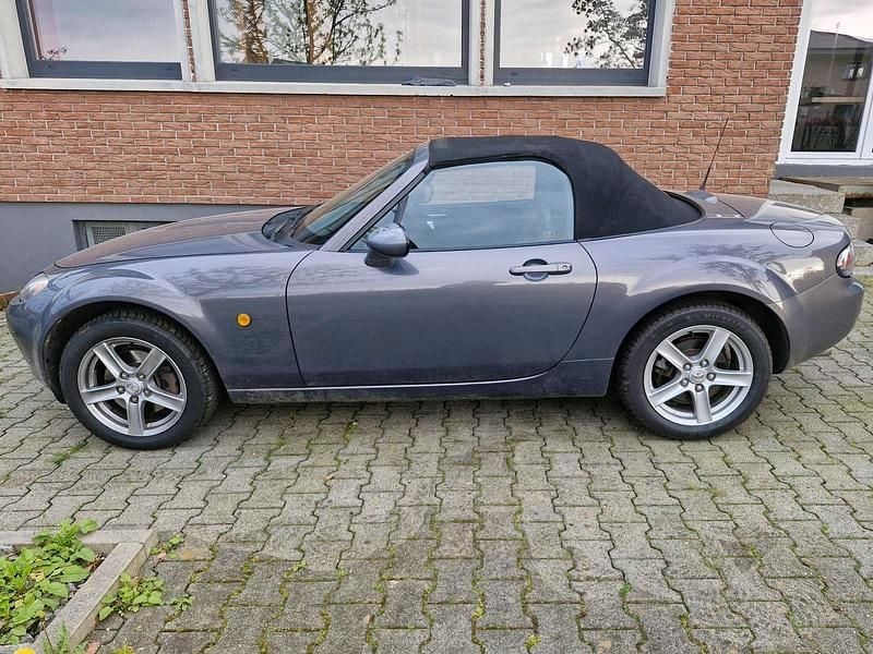 Gebraucht Mazda MX5 126 PS (92 kW) 2006 Grau Cabrio