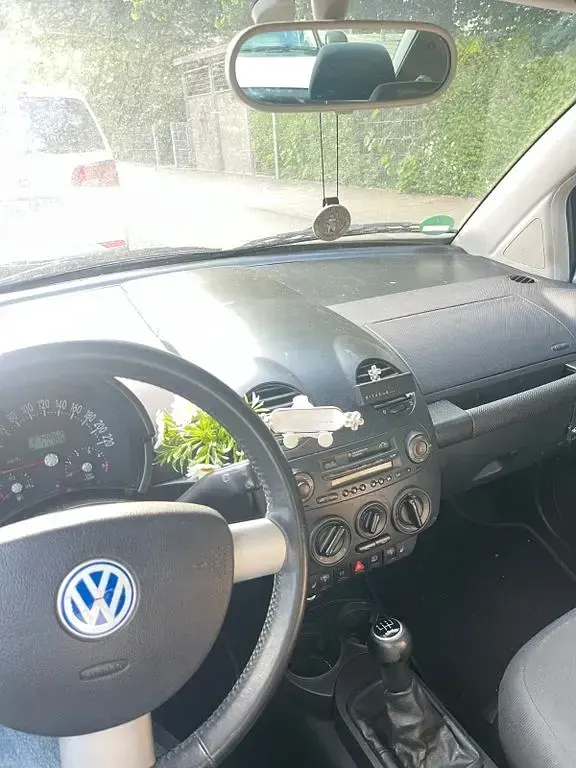 Gebraucht VW New Beetle 101 PS (74 kW) 2002 Grau Kleinwagen