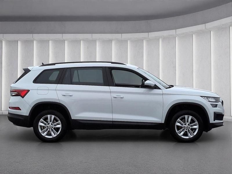 Gebraucht Skoda Kodiaq Ambition 150 PS (110 kW) 2023 Weiß SUV