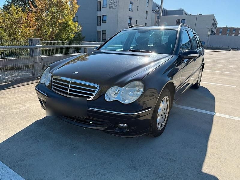 Schwarz Gebraucht 2006 Mercedes C200 Kombi | 1.100 € (Superpreis) - Bild 1/4