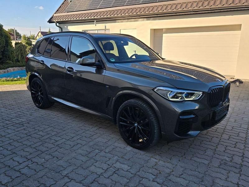 Gebraucht BMW X5 M50 Performance 530 PS (389 kW) 2023 Grün SUV