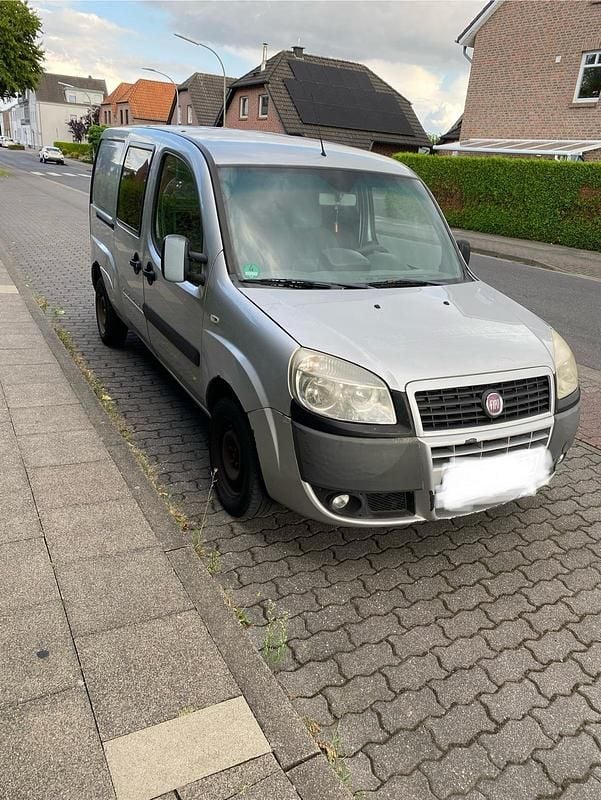 Gebraucht 2008 Fiat Doblò Van / Kleinbus | 2.900 € (Guter Preis) - Bild 1/4
