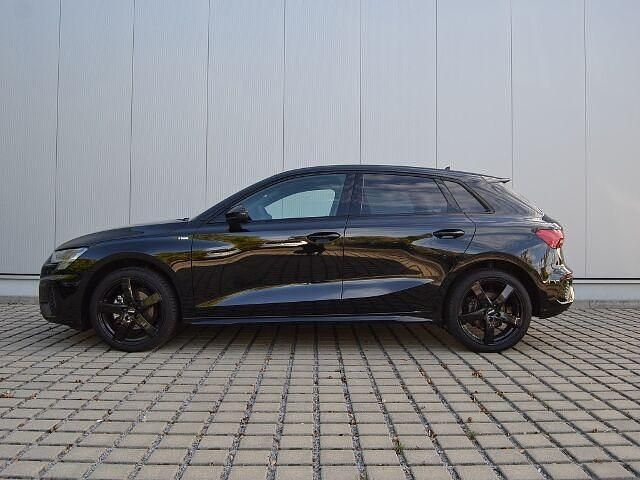 Gebraucht Audi A3 S-Line 150 PS (110 kW) 2023 Schwarz Limousine