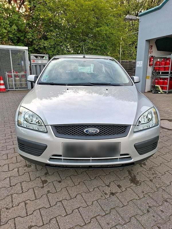 Usata Ford Focus 100 CV (73 kW) 2007 Argento Station wagon