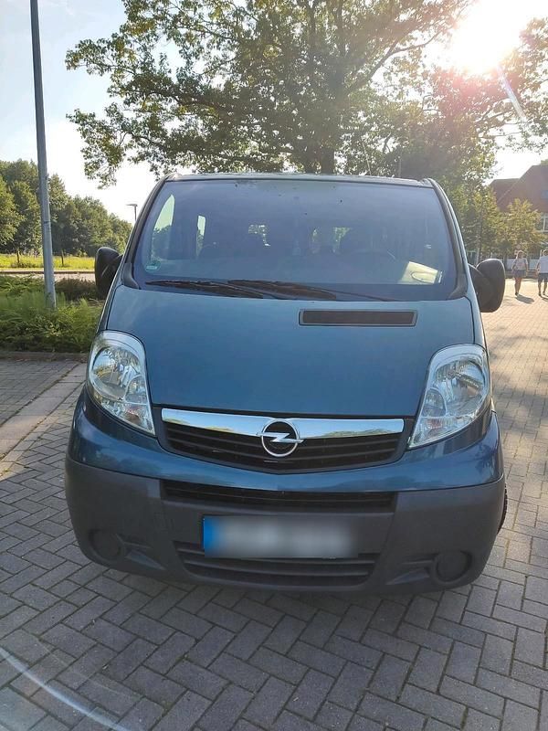Gebraucht Opel Vivaro 114 PS (83 kW) 2009 Blau Van / Kleinbus
