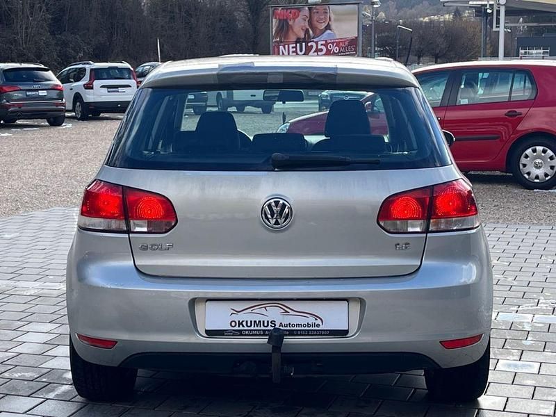 Gebraucht VW Golf VI Trendline 102 PS (75 kW) 2009 Silber Kleinwagen