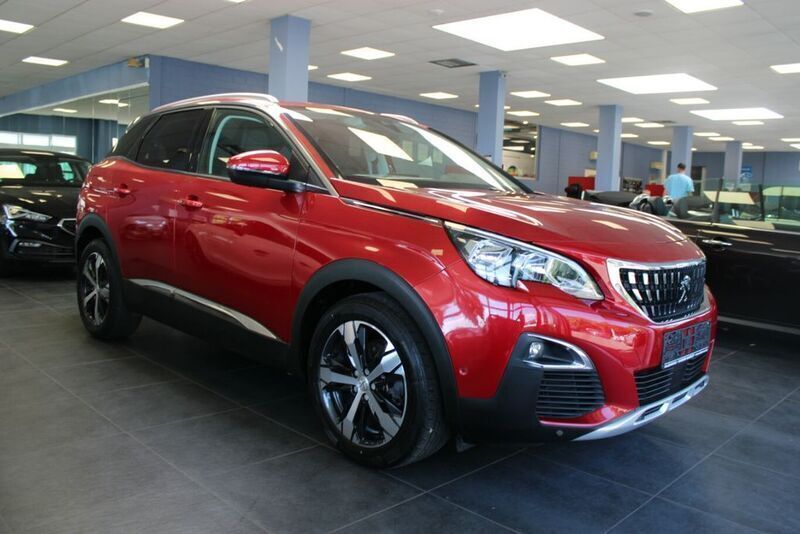 Rot Gebraucht 2017 Peugeot 3008 SUV | 15.980 € (Guter Preis) - Bild 1/4