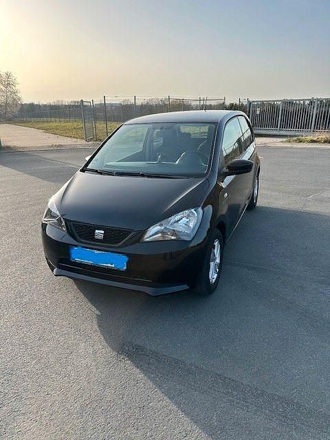 Gebraucht Seat Mii Chic 60 PS (44 kW) 2015 Schwarz Kleinwagen