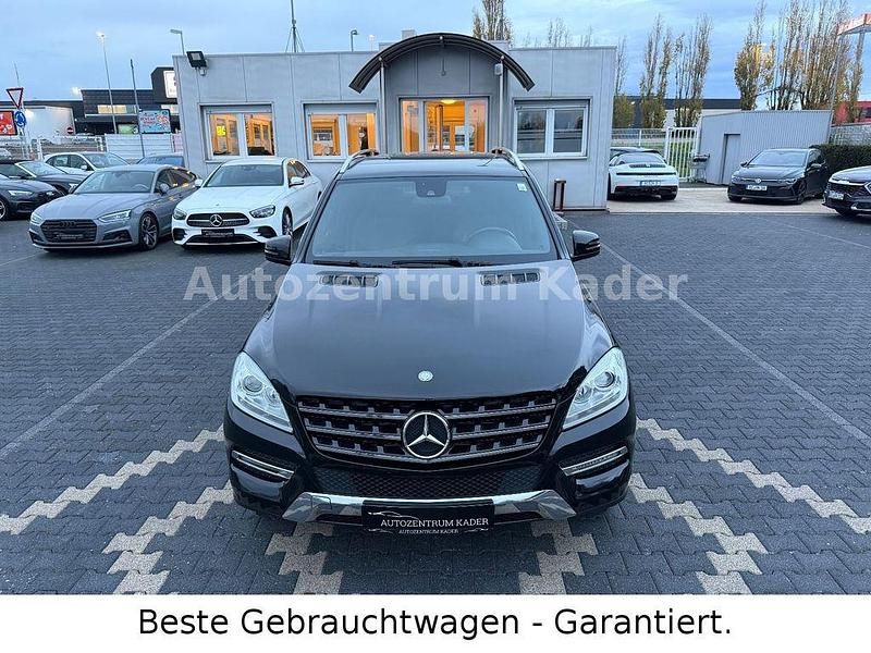 Gebraucht Mercedes ML350 258 PS (189 kW) 2014 Schwarz SUV