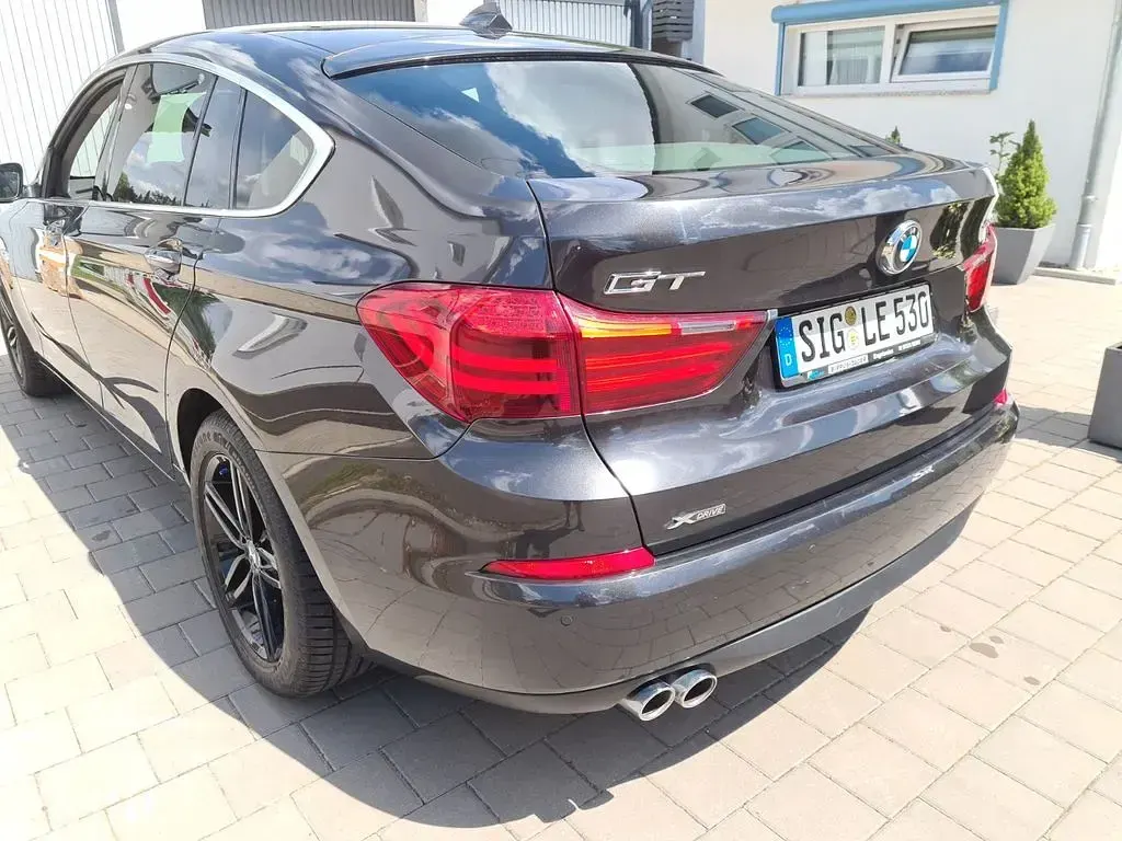 Gebraucht BMW 530 Performance 258 PS (189 kW) 2013 Limousine