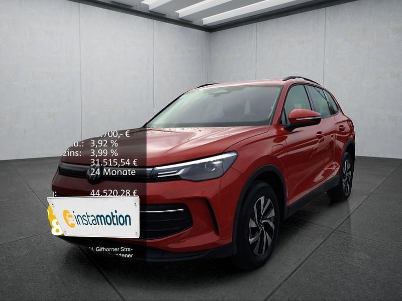 Gebraucht VW Tiguan 204 PS (150 kW) 2024 Rot SUV