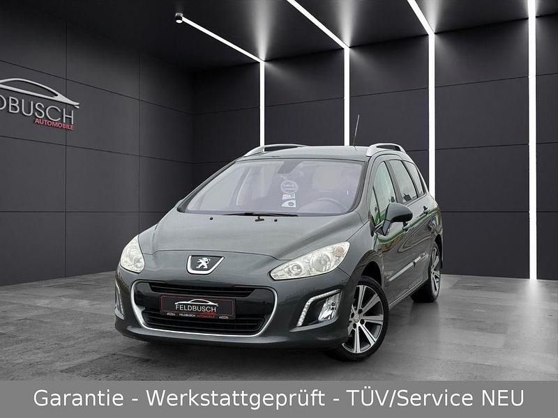Gebraucht Peugeot 308 SW Family 120 PS (88 kW) 2013 Grau Kombi