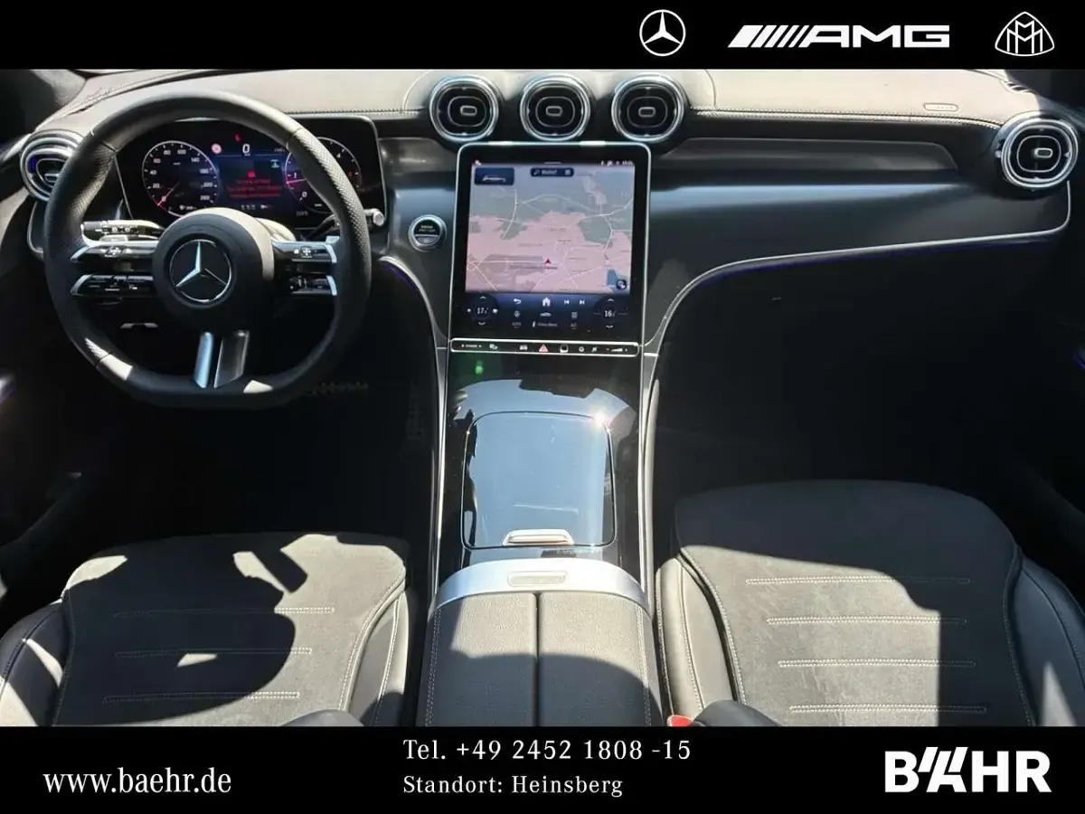 Gebraucht Mercedes GLC300 AMG 269 PS (197 kW) 2025 Unilack polarweiß SUV