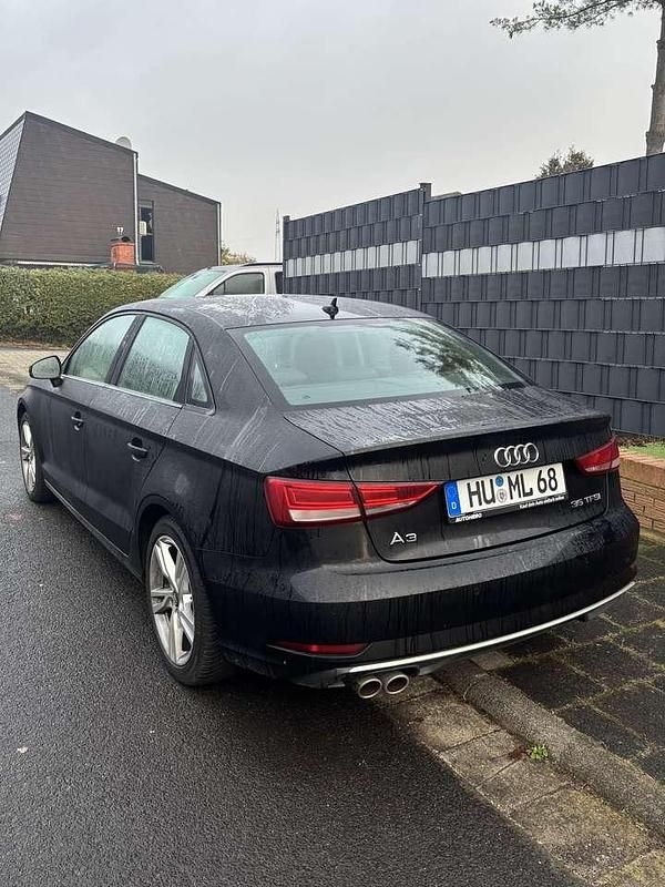 Gebraucht Audi A3 Sport 150 PS (110 kW) 2019 Schwarz Limousine