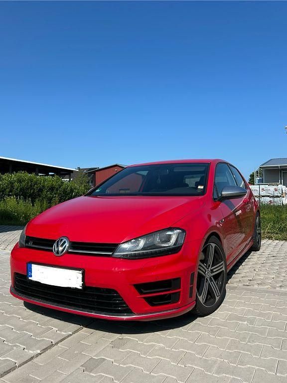 Gebraucht VW Golf VII R 300 PS (220 kW) 2014 Rot Limousine
