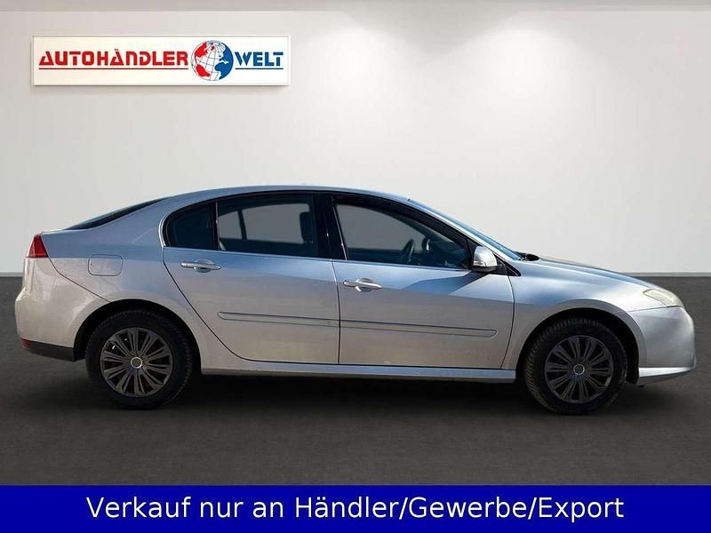 Gebraucht Renault Laguna III 110 PS (80 kW) 2010 Grau Limousine