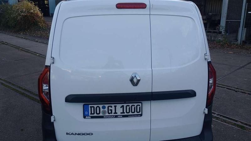 Gebraucht Renault Kangoo Rapid Advance 95 PS (69 kW) 2024 Weiß Van