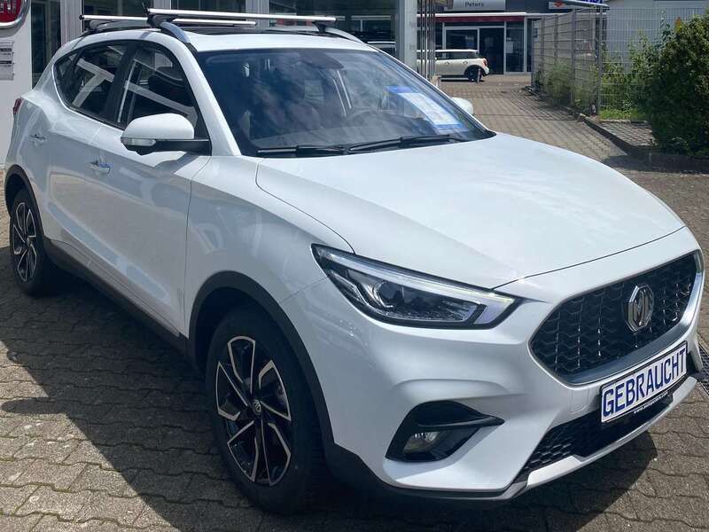 Cosmic silver Gebraucht 2023 MG ZS Luxury Limousine | 21.950 € (Etwas zu teuer) - Bild 1/4