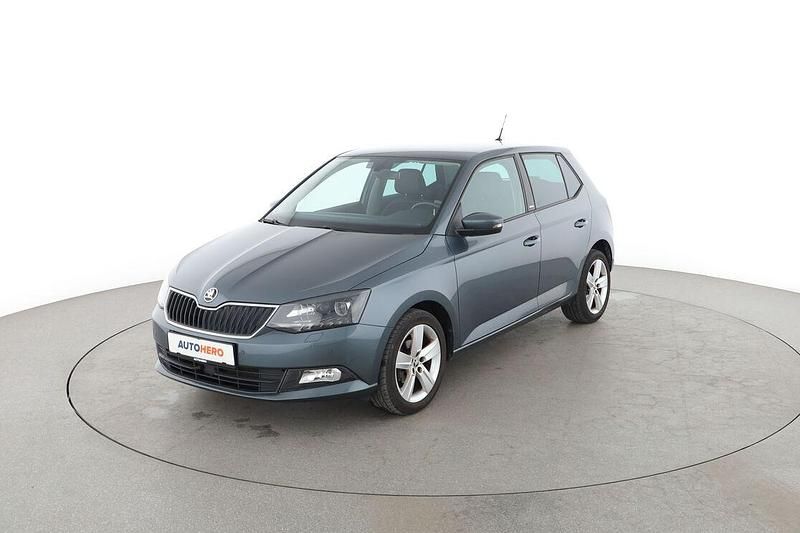 Grau Gebraucht 2016 Skoda Fabia Joy Limousine | 9.690 € (Guter Preis) - Bild 1/3