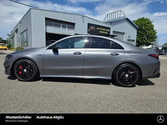 Gebraucht Mercedes CLA35 AMG AMG 306 PS (225 kW) 2025 Manufaktur magno lack manufakt Coupé