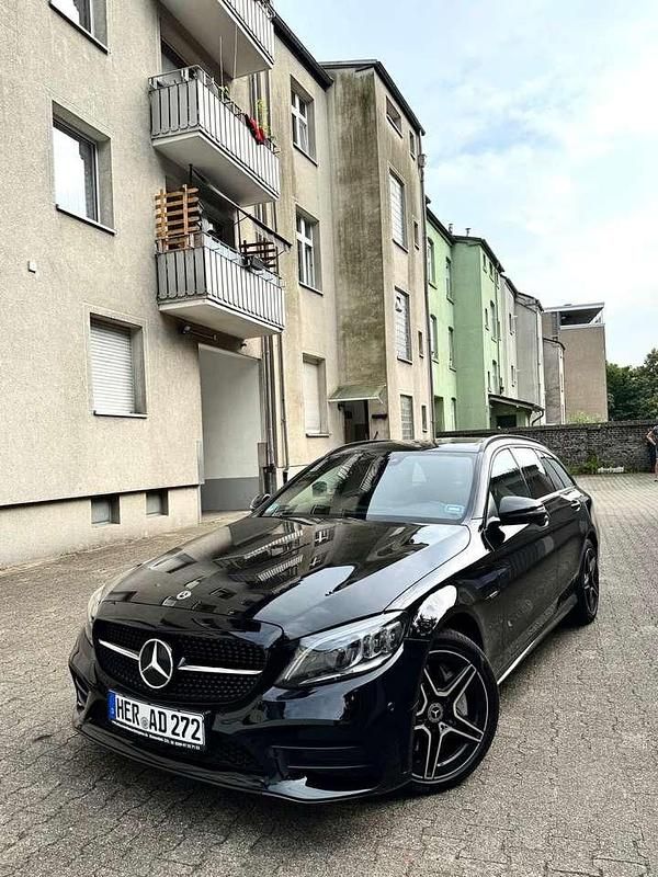 Gebraucht 2020 Mercedes C300 Edition Kombi | 24.000 € (Fairer Preis) - Bild 1/4