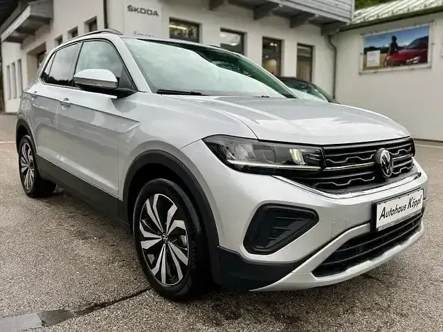 Gebraucht VW T-Cross Life 116 PS (85 kW) 2025 Reflexsilber metallic SUV
