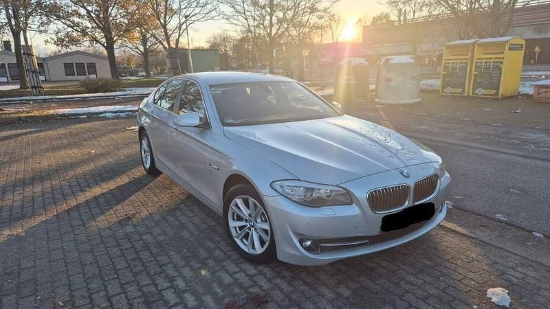 Gebraucht BMW 520 Efficient Dynamics 184 PS (135 kW) 2011 Silber Limousine