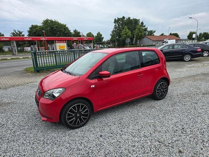 Rot Gebraucht 2012 Seat Mii Style Kleinwagen | 6.500 € (Fairer Preis) - Bild 1/4