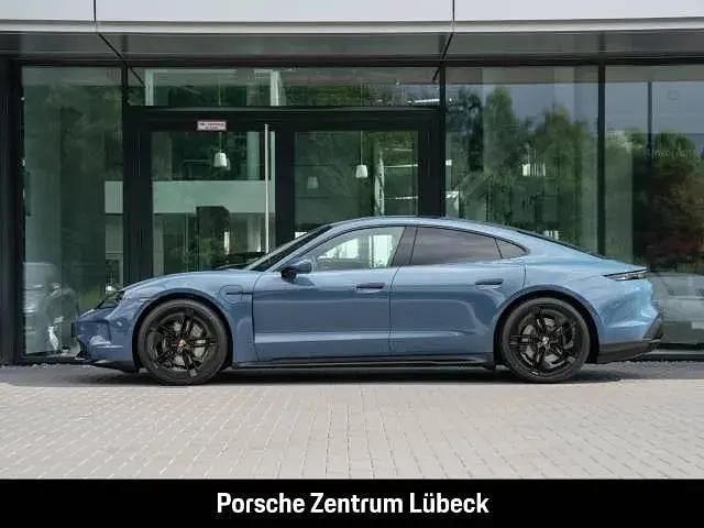 Blau Neu 2024 Porsche Taycan 4S Limousine | 141.890 € - Bild 1/1