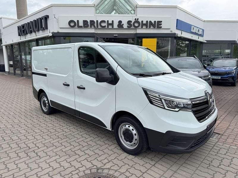 Gebraucht Renault Trafic 110 PS (80 kW) 2022 Arktisweiß Van / Kleinbus