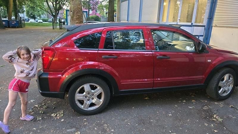 Gebraucht Dodge Caliber SXT 140 PS (102 kW) 2007 Grau Kleinwagen