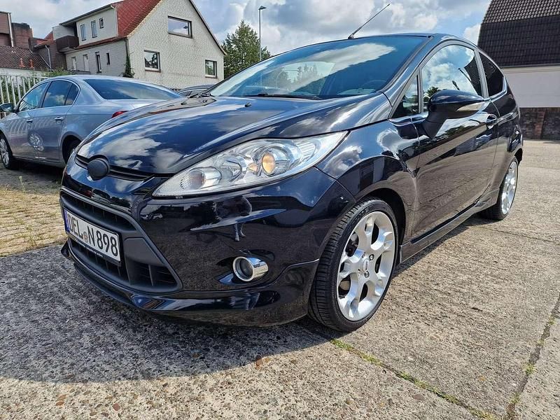 Gebraucht Ford Fiesta Titanium 120 PS (88 kW) 2010 Schwarz Kleinwagen