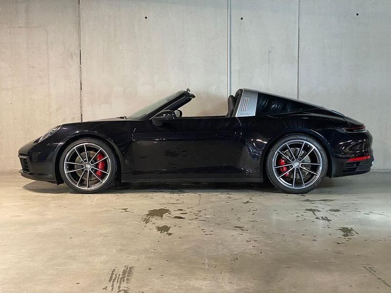 Gebraucht Porsche 911 Targa 4S 450 PS (330 kW) 2021 Tiefschwarzmetallic Cabrio