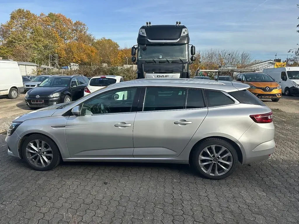 Usata Renault Mégane Intens 131 CV (96 kW) 2018 Grigio Berlina