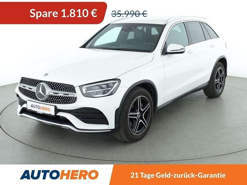 Polarweiss Gebraucht 2019 Mercedes GLC220 AMG line SUV | 34.180 € (Fairer Preis) - Bild 1/3