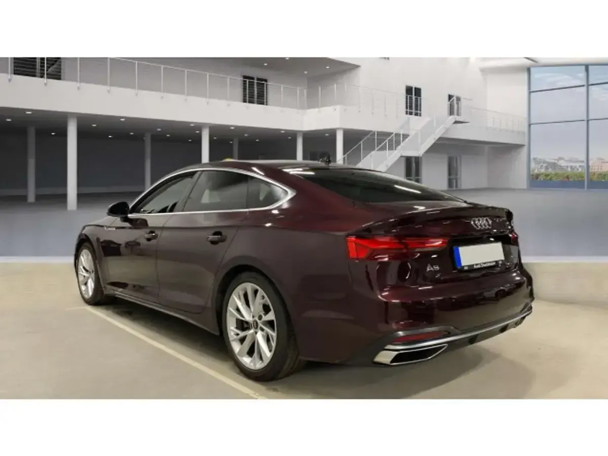 Gebraucht Audi A5 Advanced 265 PS (194 kW) 2023 Shirazrot perleffekt Coupé