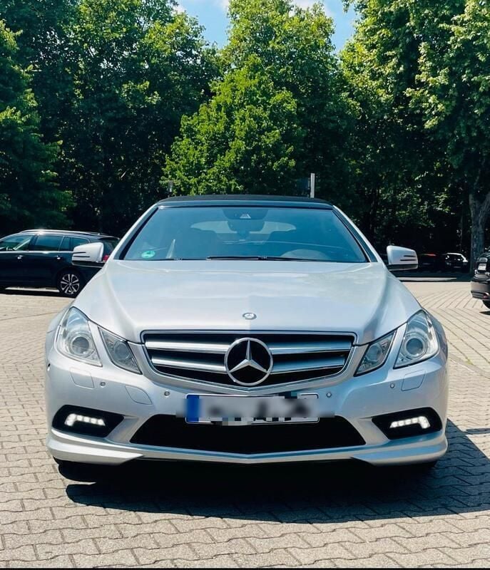 Silber Gebraucht 2011 Mercedes E350 AMG Cabrio | 11.299 € (Superpreis) - Bild 1/4