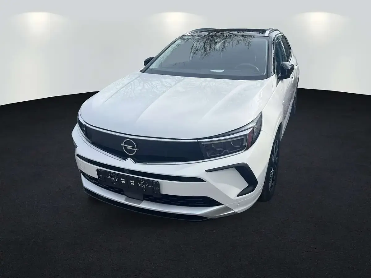 Gebraucht Opel Grandland X Ultimate 224 PS (164 kW) 2022 Jade weiss/arktis weiss SUV
