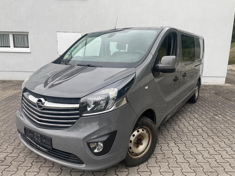 Grau Gebraucht 2018 Opel Vivaro Van | 11.999 € - Bild 1/4