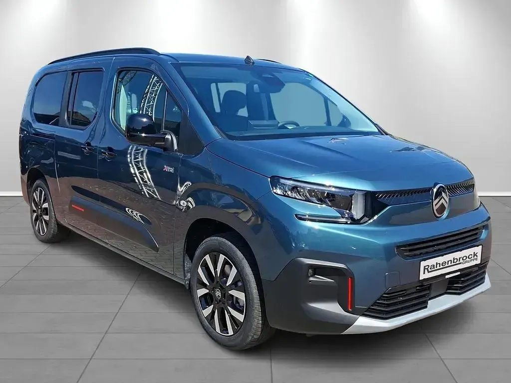 Neu Citroën e-Berlingo 100 kW (136 PS) 2026 Blau Van / Kleinbus