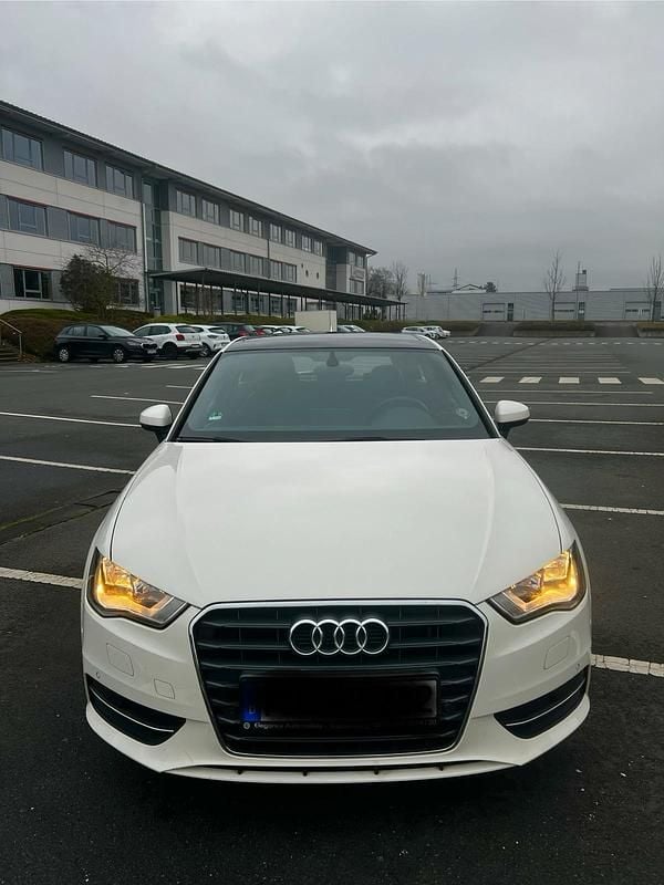 Gebraucht Audi A3 S-Line 122 PS (89 kW) 2012 Weiß Kleinwagen