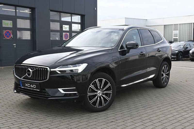 Schwarz Gebraucht 2017 Volvo XC60 Inscription SUV | 22.500 € (Guter Preis) - Bild 1/4