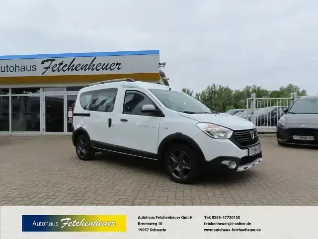 Gebraucht Dacia Dokker Stepway 116 PS (85 kW) 2017 Van / Kleinbus