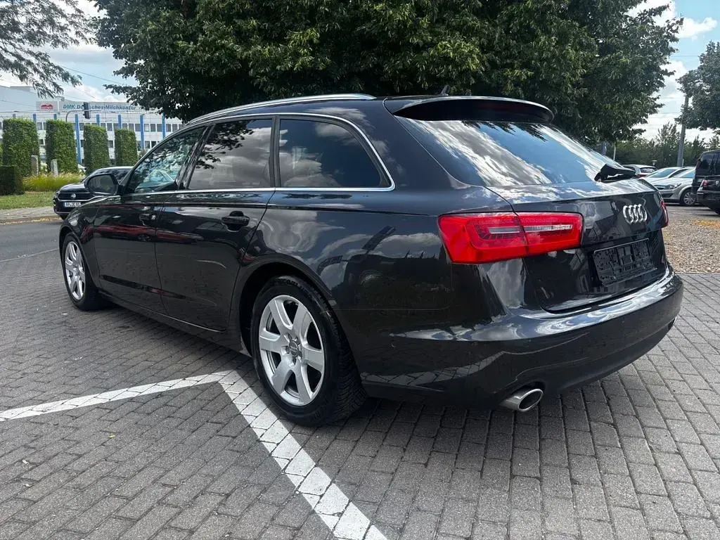 Gebraucht Audi A6 Business 204 PS (150 kW) 2014 Grau Kombi