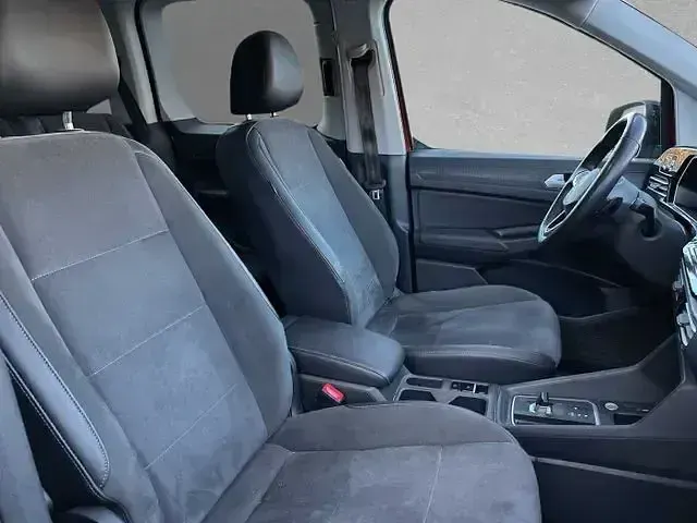 Gebraucht VW Caddy Style 122 PS (89 kW) 2022 Rot Van / Kleinbus
